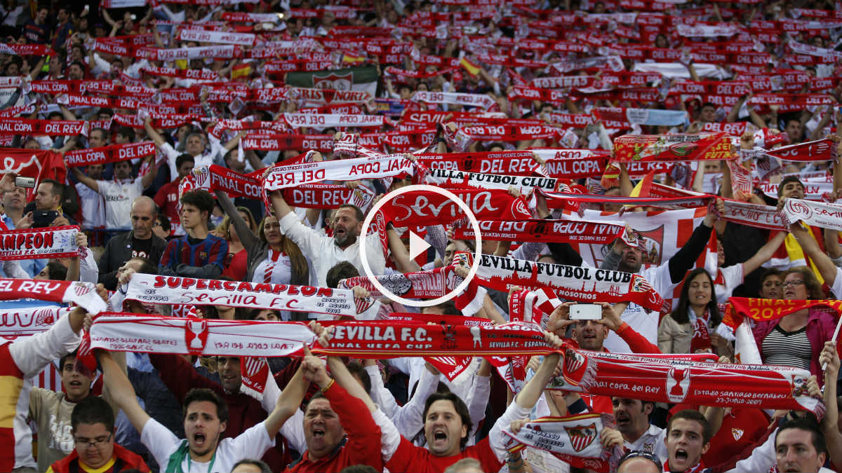 La Afición Del Sevilla Goleó A La Del Barça En La Grada