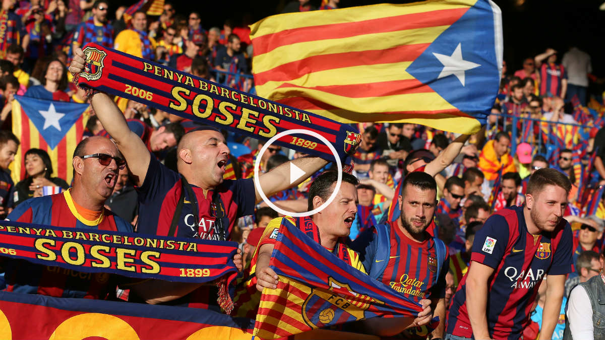 Aficionados del Barcelona pitando al himno y a los Reyes en la Copa de 2016. (Foto: AFP)