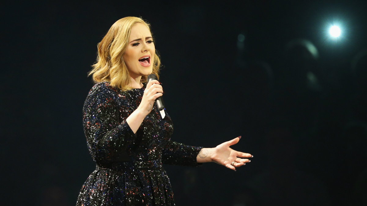 La cantante Adele durante un concierto de su gira ’25’ en Alemania. (Foto: Getty)