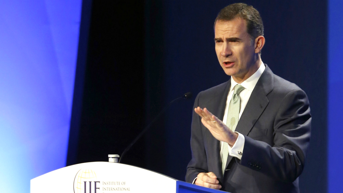 El rey Felipe, durante su intervención en el Institute of International Finance Foto: EFE).