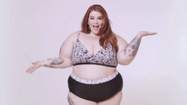 Facebook censura la fotografía de una modelo por estar demasiado obesa