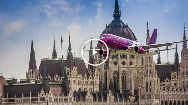 Espectacular exhibición de Wizz Air con un A321 sobre Budapest