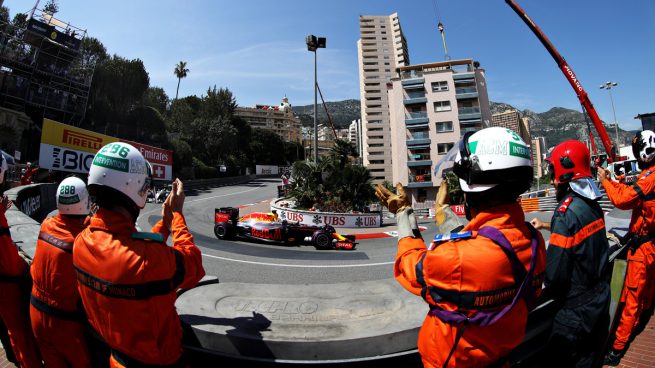 Ricciardo logró la pole en Mónaco (Getty)