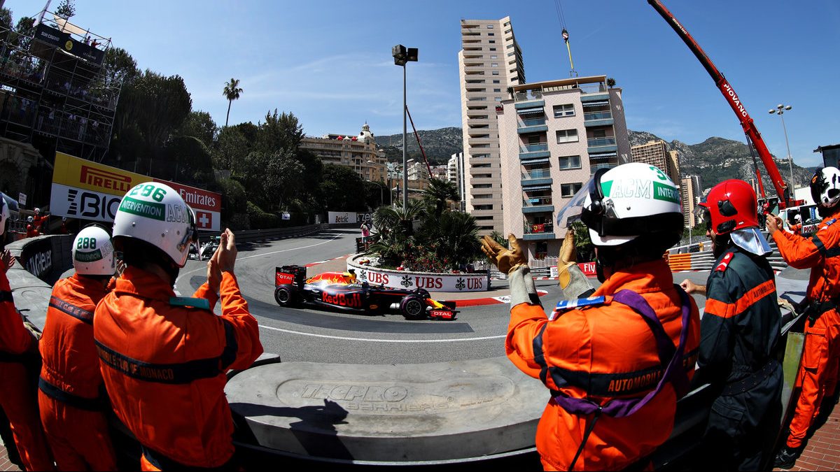 Ricciardo logró la pole en Mónaco (Getty)