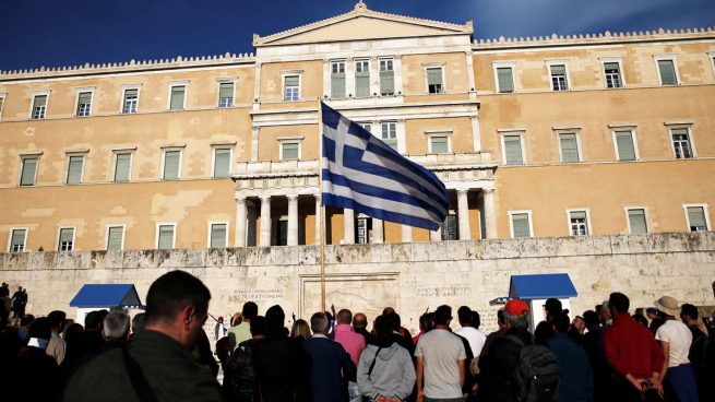 Doble manifestación en Atenas contra las reformas de Tsipras para cumplir con Europa y el FMI