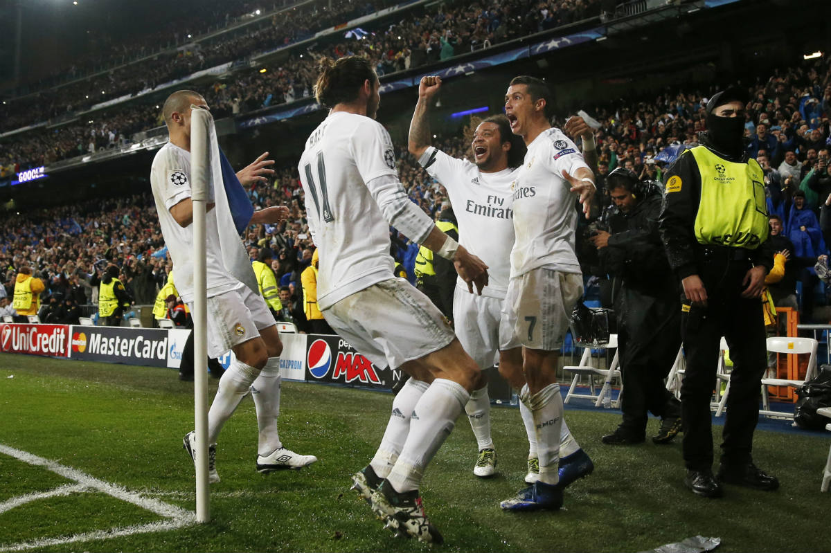 Los jugadores del Real Madrid celebran uno de los goles al Wolfsburgo. (Reuters)