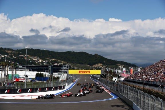 Salida del GP de Rusia 2016 donde Alonso fue sexto (Getty)