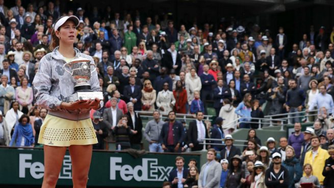 garbiñe-muguruza-himno