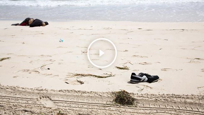 Ascienden a 117 los cuerpos abrasados hallados en una playa de la costa de Libia