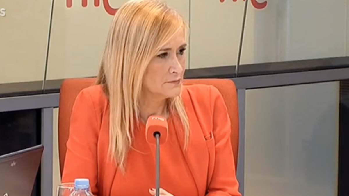 La Presidenta de la Comunidad de Madrid, Cristina Cifuentes, el miércoles en Radio Nacional de España.