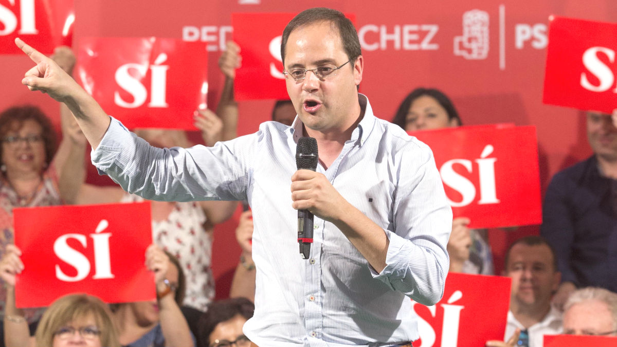 El secretario de organización del PSOE, César Luena (Foto: Efe)