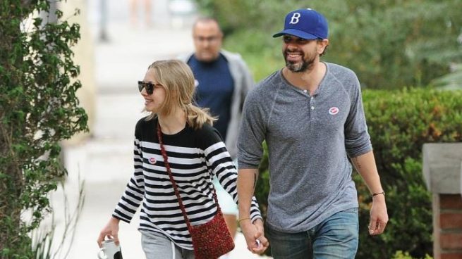 Amanda Seyfried y Thomas Sadoski enamorados
