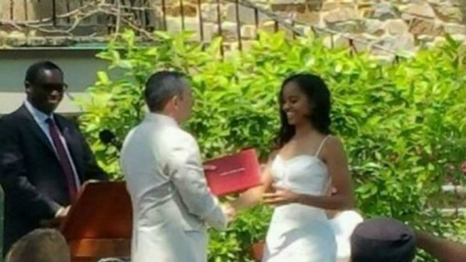 Barack Obama en la graduación de su hija Malia