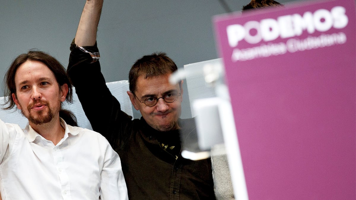 Pablo Iglesias y Juan Carlos Monedero. (Foto: Getty)