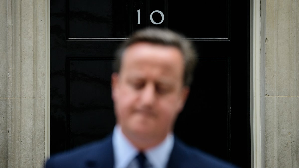 David Cameron, a las puertas de Downing Street, en su alegato contra el ‘Brexit’. (AFP)
