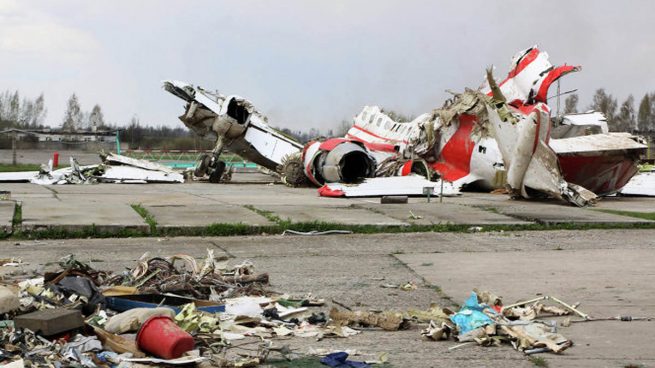 Polonia decide exhumar los cuerpos del accidente del avión presidencial en 2010