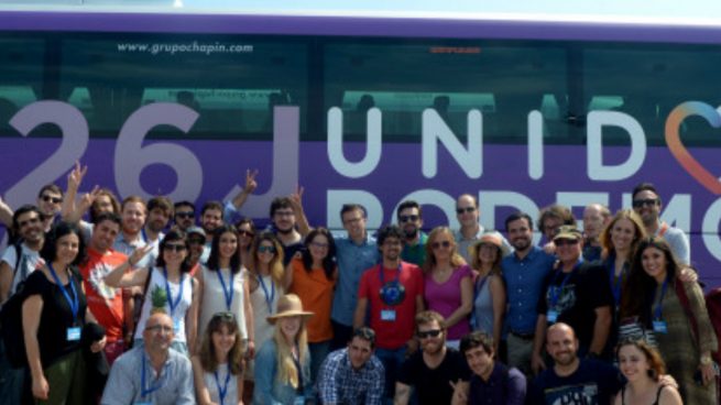En el autobús de Unidos Podemos iban sin cinturón de seguridad y se libran de la multa