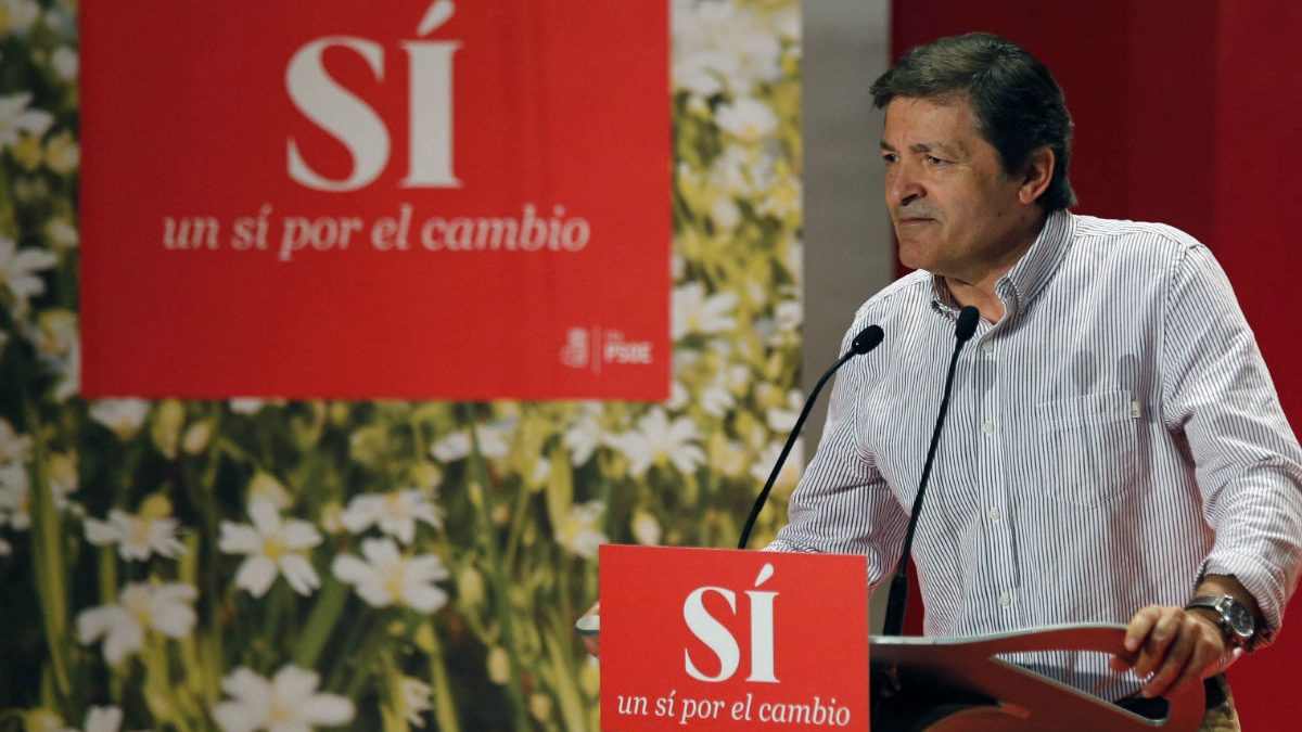 El presidente de Asturias, Javier Fernández. (Foto: EFE)
