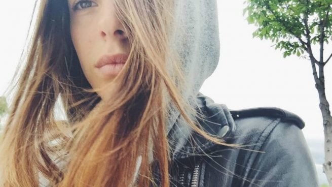 Instagram: Laura Matomoros luce sus pecas y un extraño tatuaje en la oreja