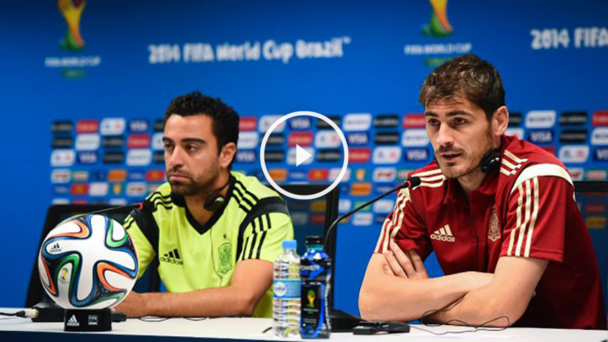 Xavi y Casillas durante el Mundial de Brasil. (Getty)