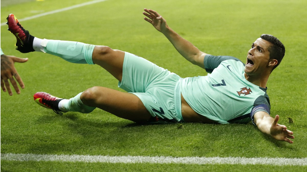 Cristiano Ronaldo celebra su gol ante Gales en la semifinal de la Eurocopa. (Reuters)