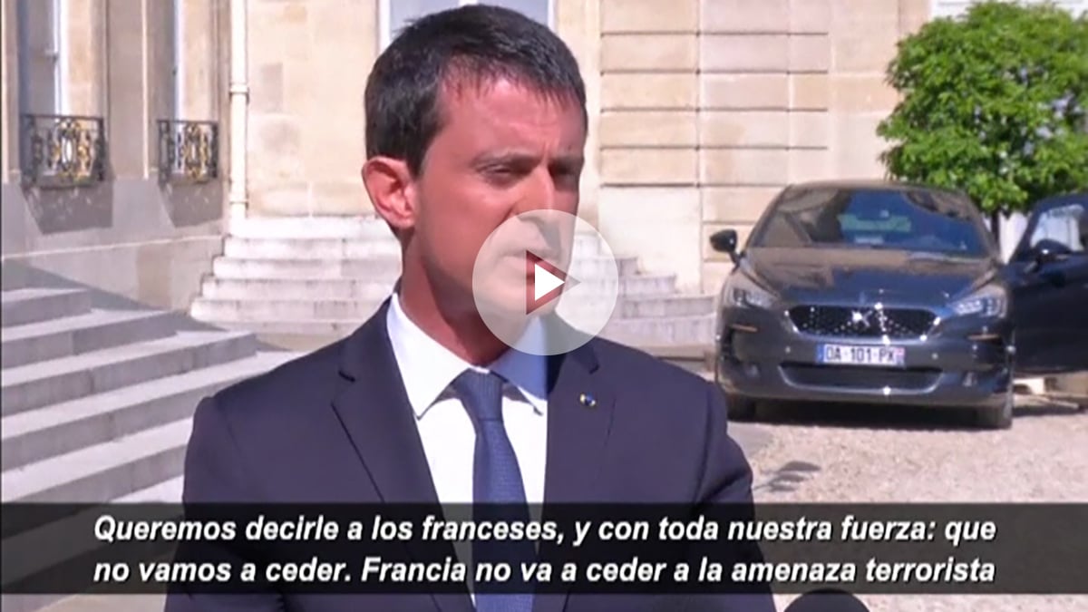 El primer ministro francés, Manuel Valls, a la salida de la reunión con el presidente.