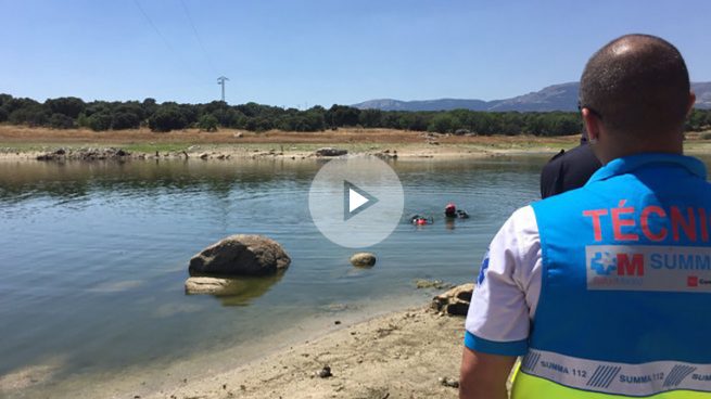 Mueren los dos ocupantes de un helicóptero que se estrelló en Madrid