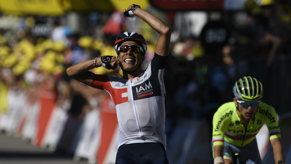Jarlinson Pantano celebra su victoria en el Tour. (AFP)