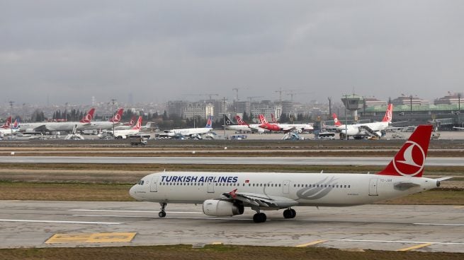 Aviones de Turkish Airlines en Estambul