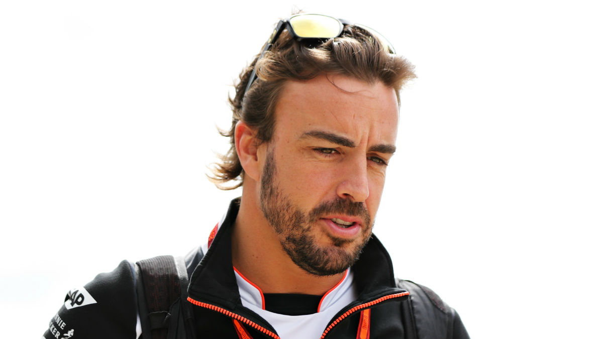 Alonso amenaza con abandonar la Fórmula 1 si ésta no recupera su esencia con los cambios previstos para 2017. (Getty)