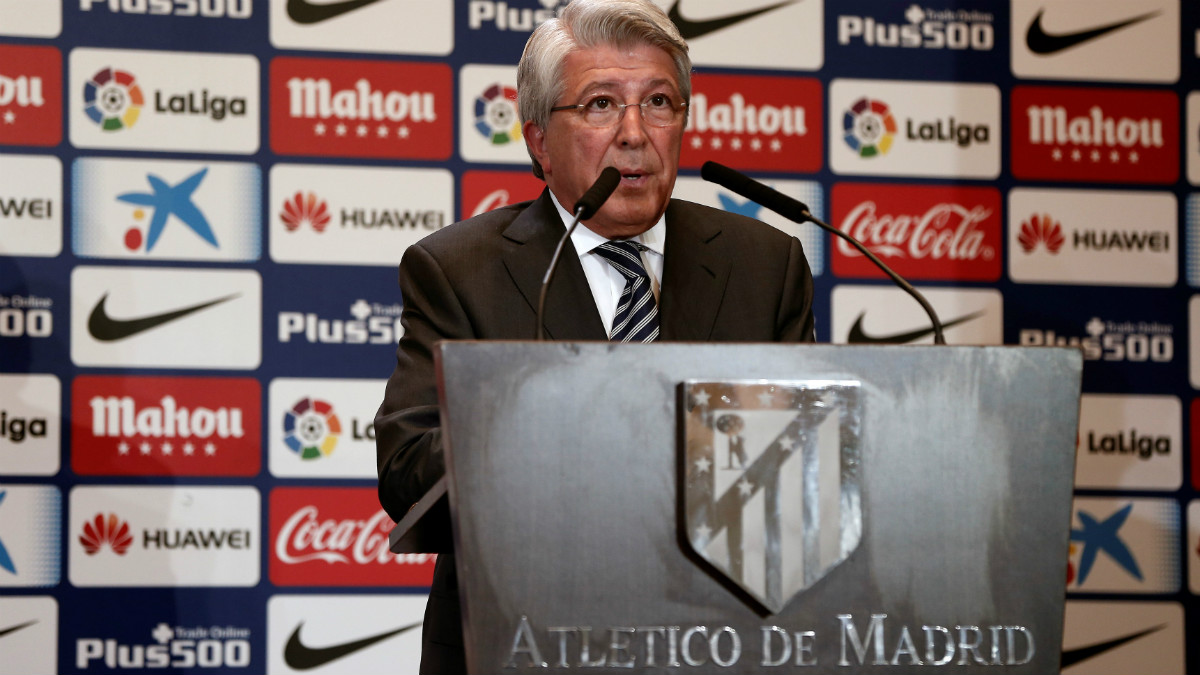 Cerezo durante la presentación de Gaitán. (Getty)