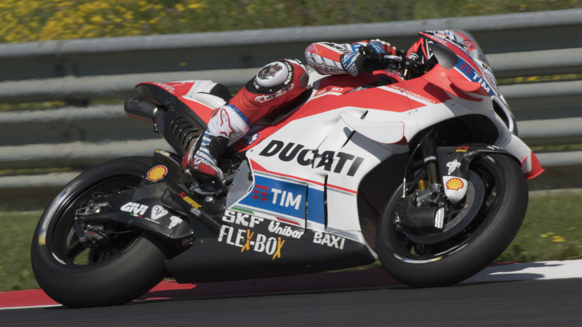 Ducati está preparando su moto de 2017 pensando en el estilo de pilotaje de Lorenzo. (Getty)