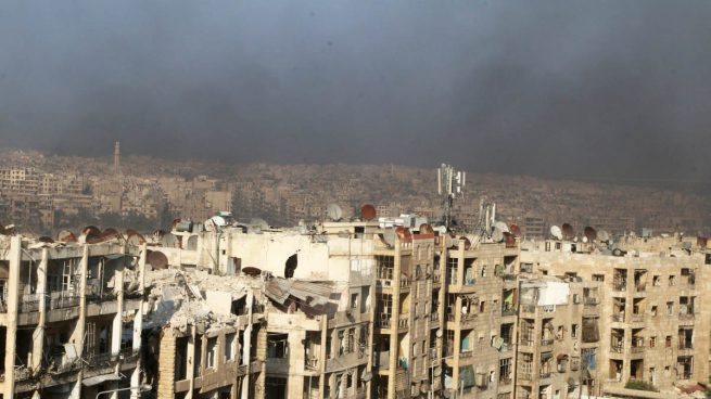 Siria y Rusia denuncian ataques químicos sobre Alepo