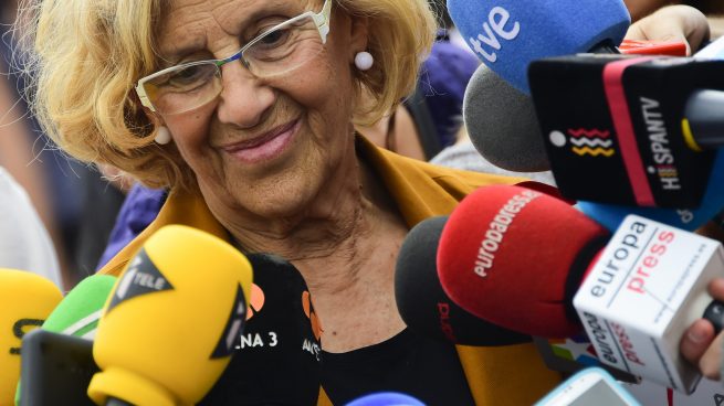 Carmena asegura que volverá al desfile militar del 12 de octubre: “Lo disfruté muchísimo en 2015”