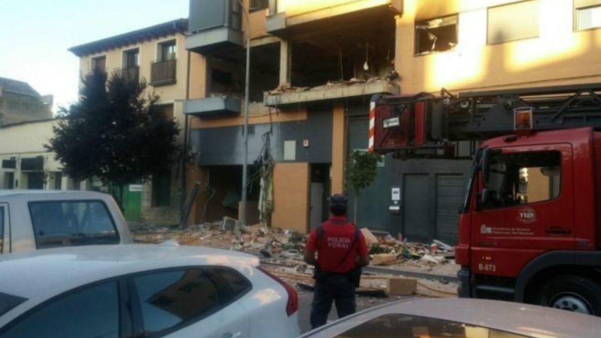 Así ha quedado el inmueble después de la explosión en la que, se cree, han perdido la vida tres personas. (Foto: Policía Navarra)