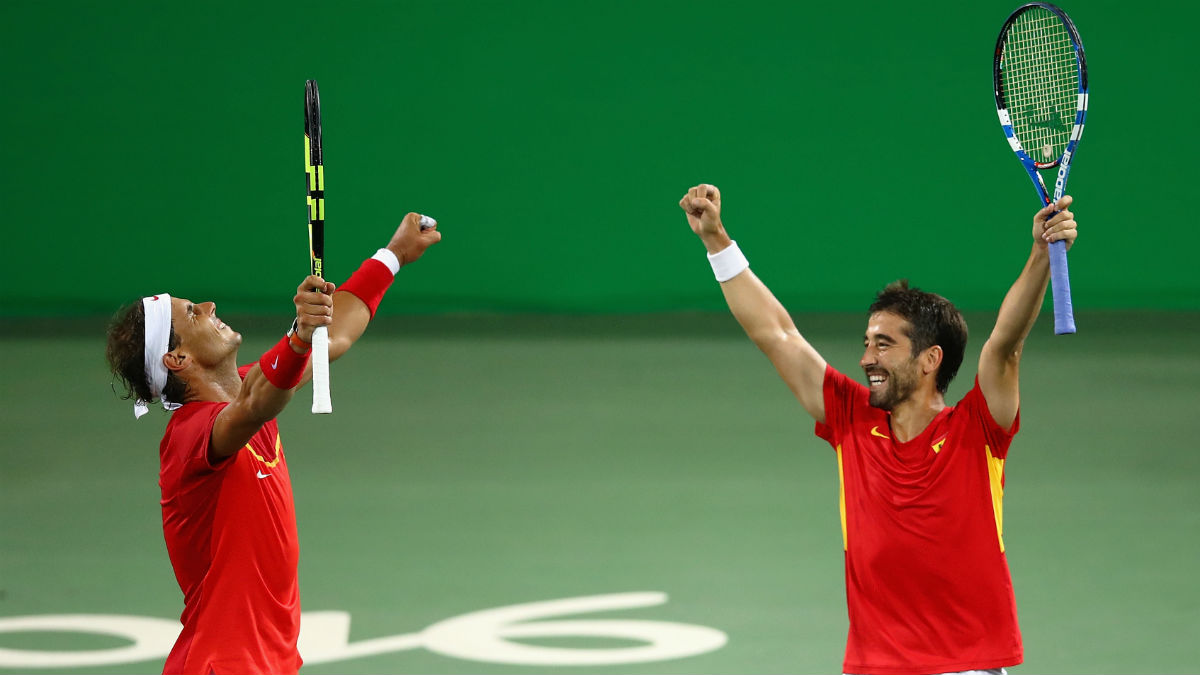Rafa Nadal y Marc López lucharán por el oro en dobles. (Getty)