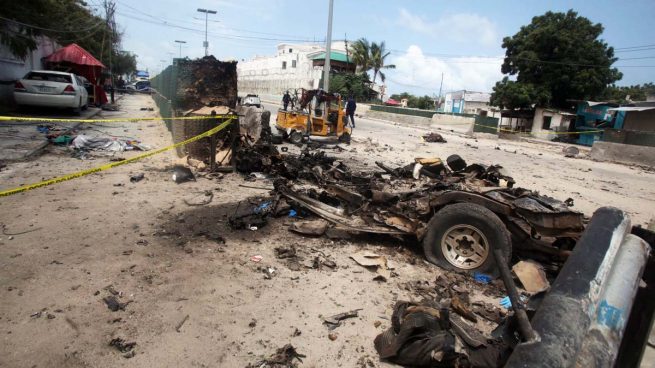 Mueren 20 personas en un doble atentado suicida de Al Shabaab en Somalia