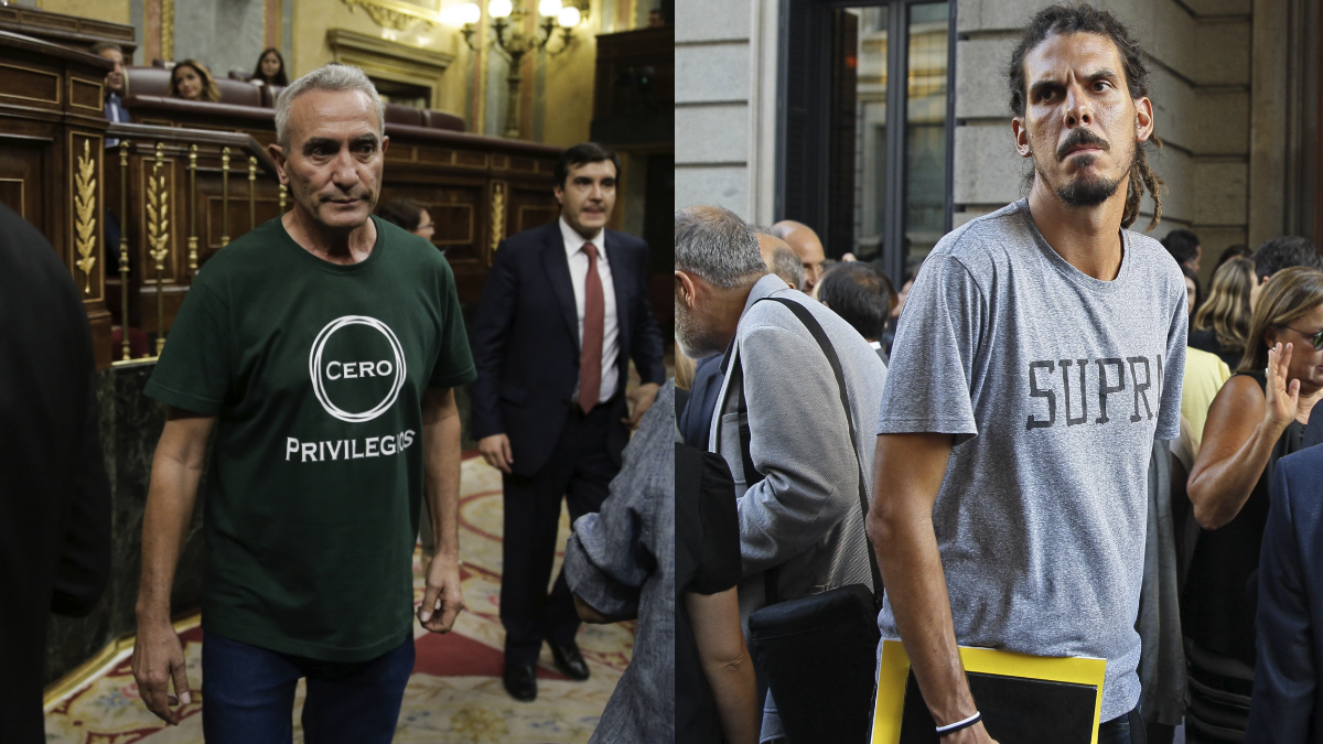 Diputados de Podemos en la investidura de Rajoy. (Fotos: EFE)