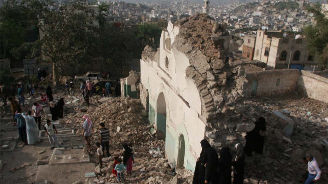 Salafistas hacen explotar una mezquita del siglo XVI en Yemen