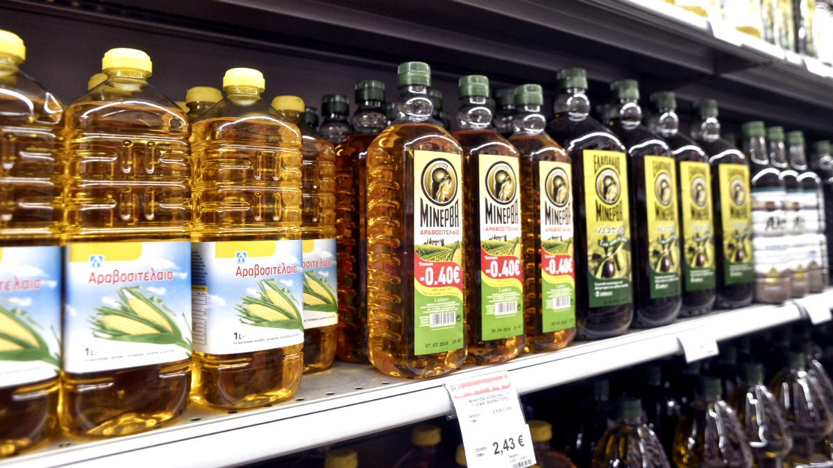Aceite de oliva en un establecimiento (Foto: GETTY).