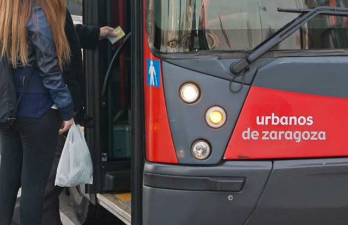 Los trabajadores del bus urbano de Zaragoza plantean una huelga en torno a las Fiestas del Pilar 2017