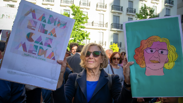 Carmena da otros 26.400€ a dedo a afines a Podemos por contratos artísticos
