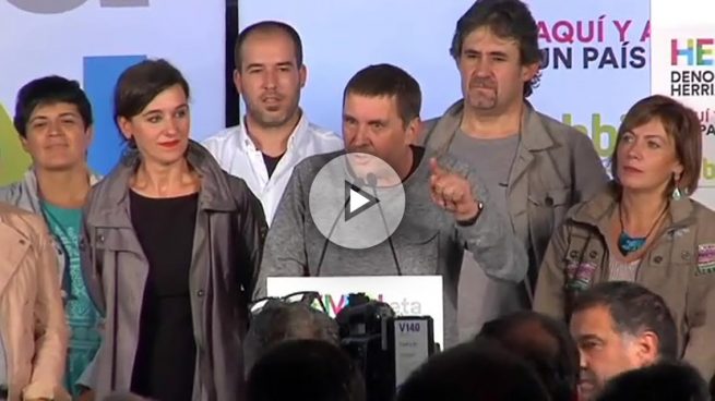 Otegi insiste: se ofrece a PNV y Podemos para articular una mayoría independentista