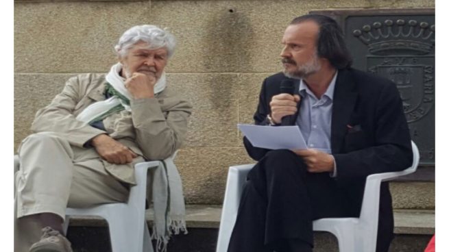 El PP pide la dimisión del diputado de En Marea que llamó «ignorantes» a los gallegos