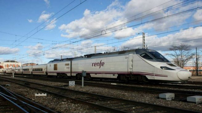 Fomento ampliará el monopolio de Renfe en transporte de viajeros hasta 2020