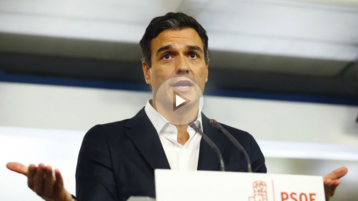 El secretario general del PSOE, Pedro Sánchez  rueda de prensa  (foto: Efe)