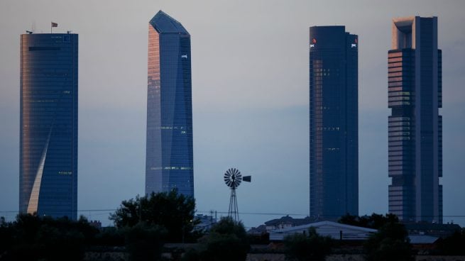 Amancio Ortega compra la Torre Cepsa por un 40% menos de lo que pagó Bankia