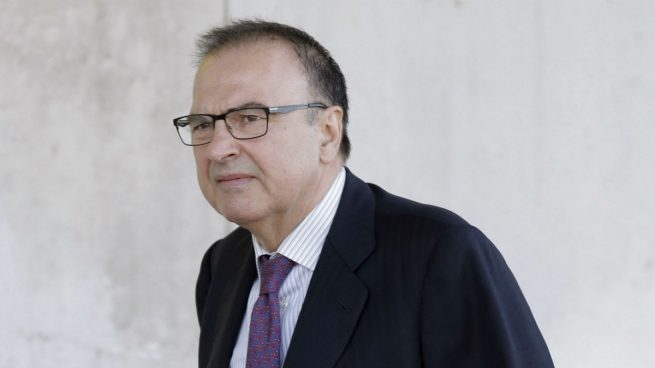 El padre del podemita Ramón Espinar condenado a un año de cárcel por gastar   euros en lujo y viajes