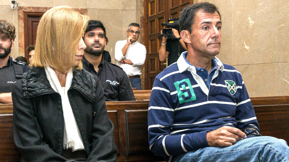 Munar y Nadal en el banquillo en un reciente juicio (Foto: Efe).