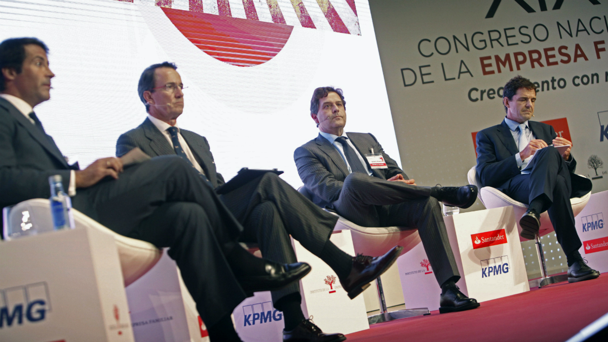 Ignacio Rivera, Joaquín Uriach, Mauricio González Gordón y Juan José Cano, en el Congreso de Empresa Familiar (Foto: EFE).